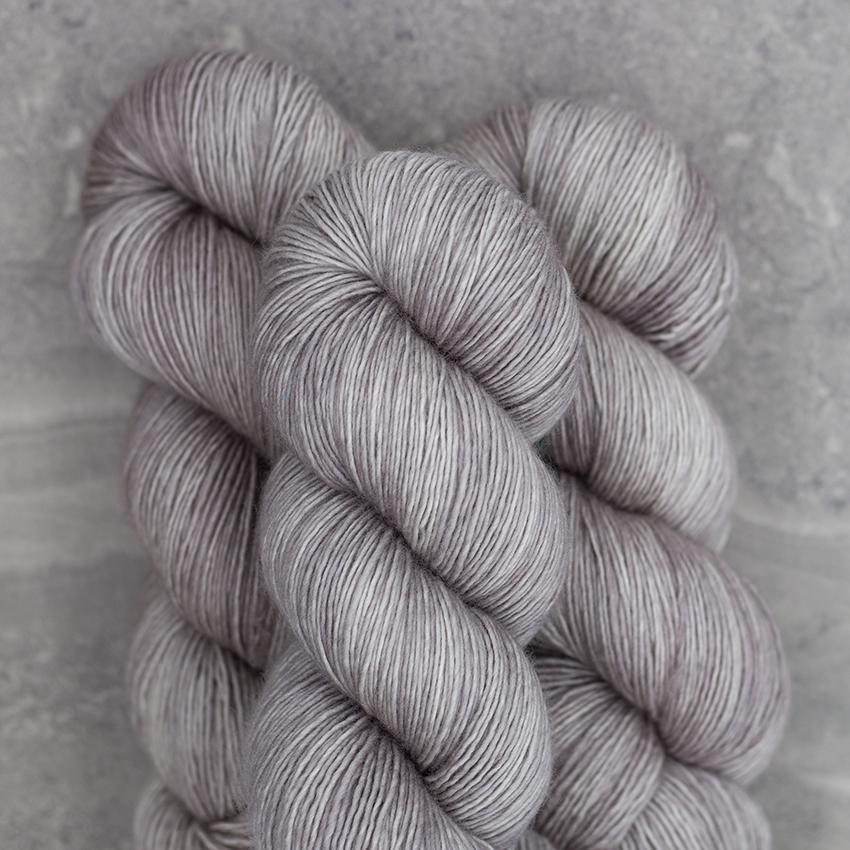 Tosh Merino Light | Astrid Grey