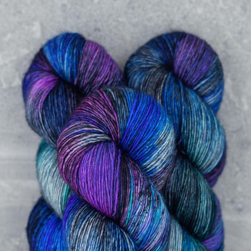 Twist Light | Gosia
