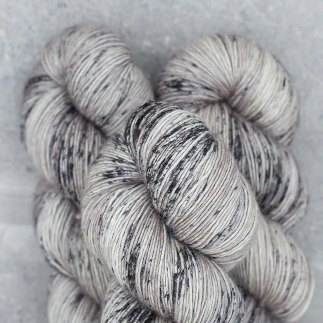 Tosh Vintage | Astrid Grey / Optic