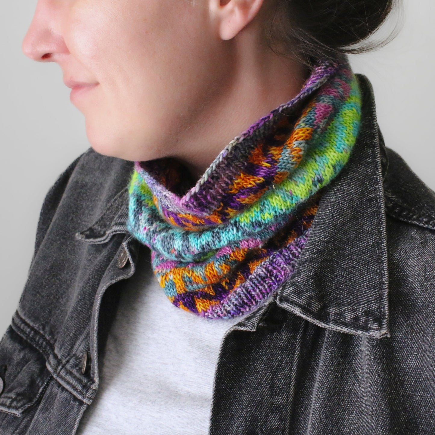 Motley Hoof Cowl PDF