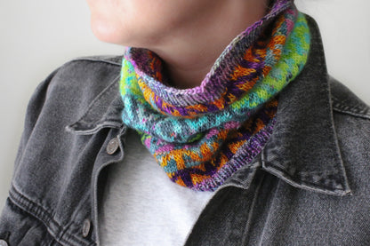 Motley Hoof Cowl PDF