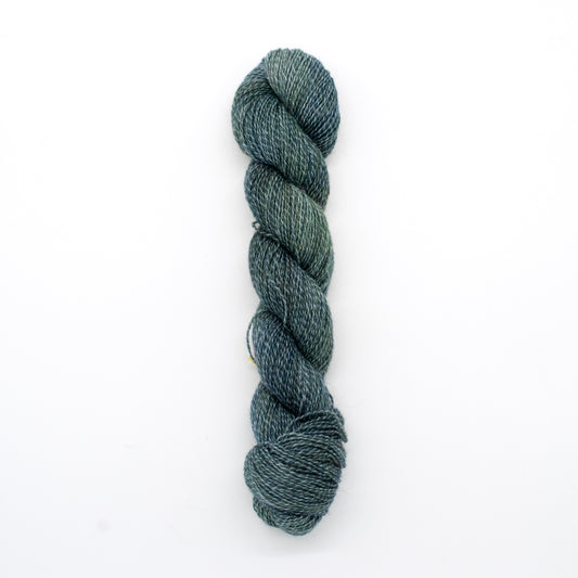 Tosh Pebble | Fir Wreath