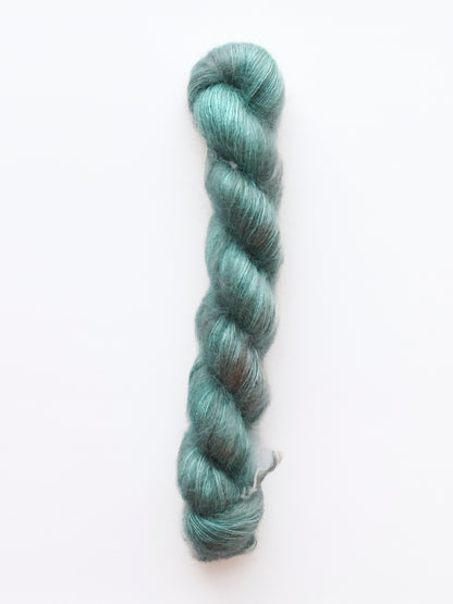Tosh Silk Cloud | Hosta Blue