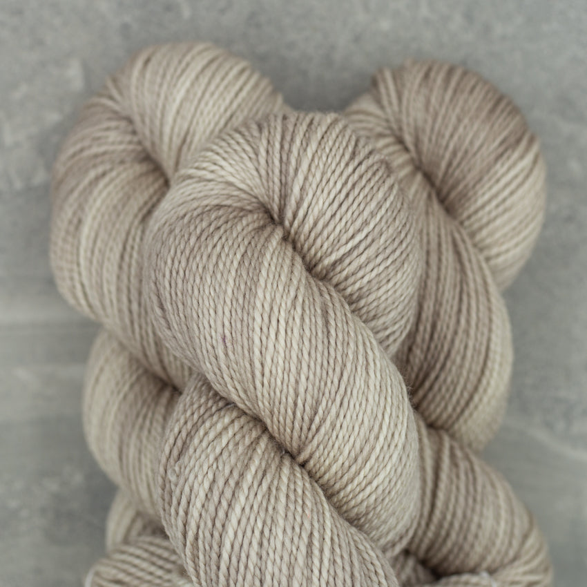 Farm Twist | Antique Lace