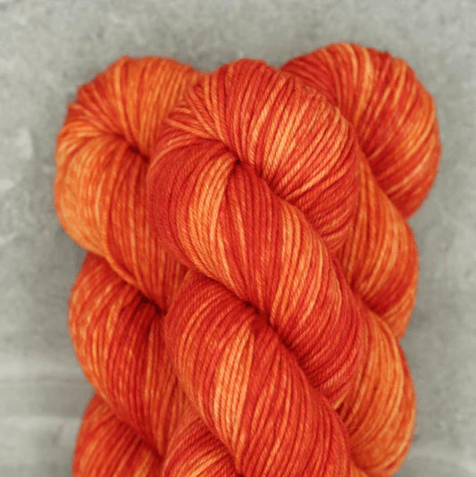 Twist Light | GG Loves Orange