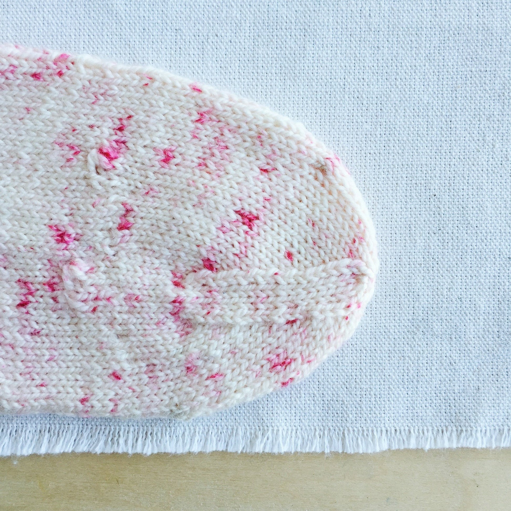 MAD | TOSH Pattern Dimpled Socks