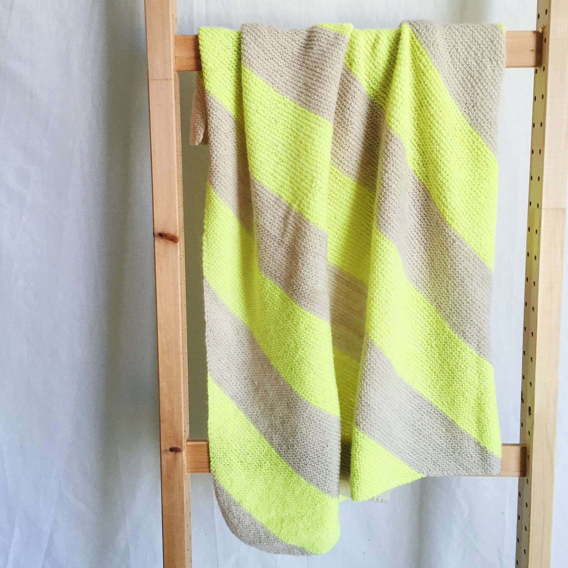 Madelinetosh Pattern Easy Peasy Blanket
